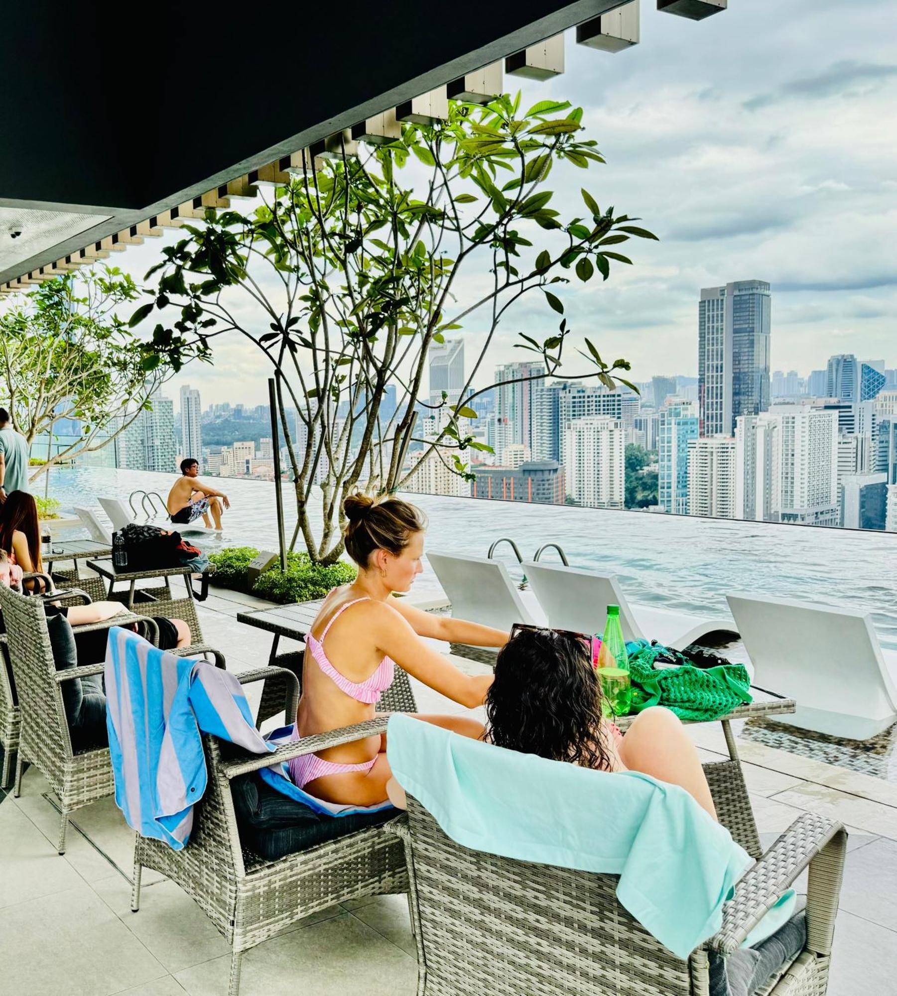 Klcc Suites At Axon By Skypool Kuala Lumpur Exterior foto